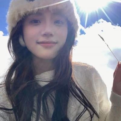 踏浪女人